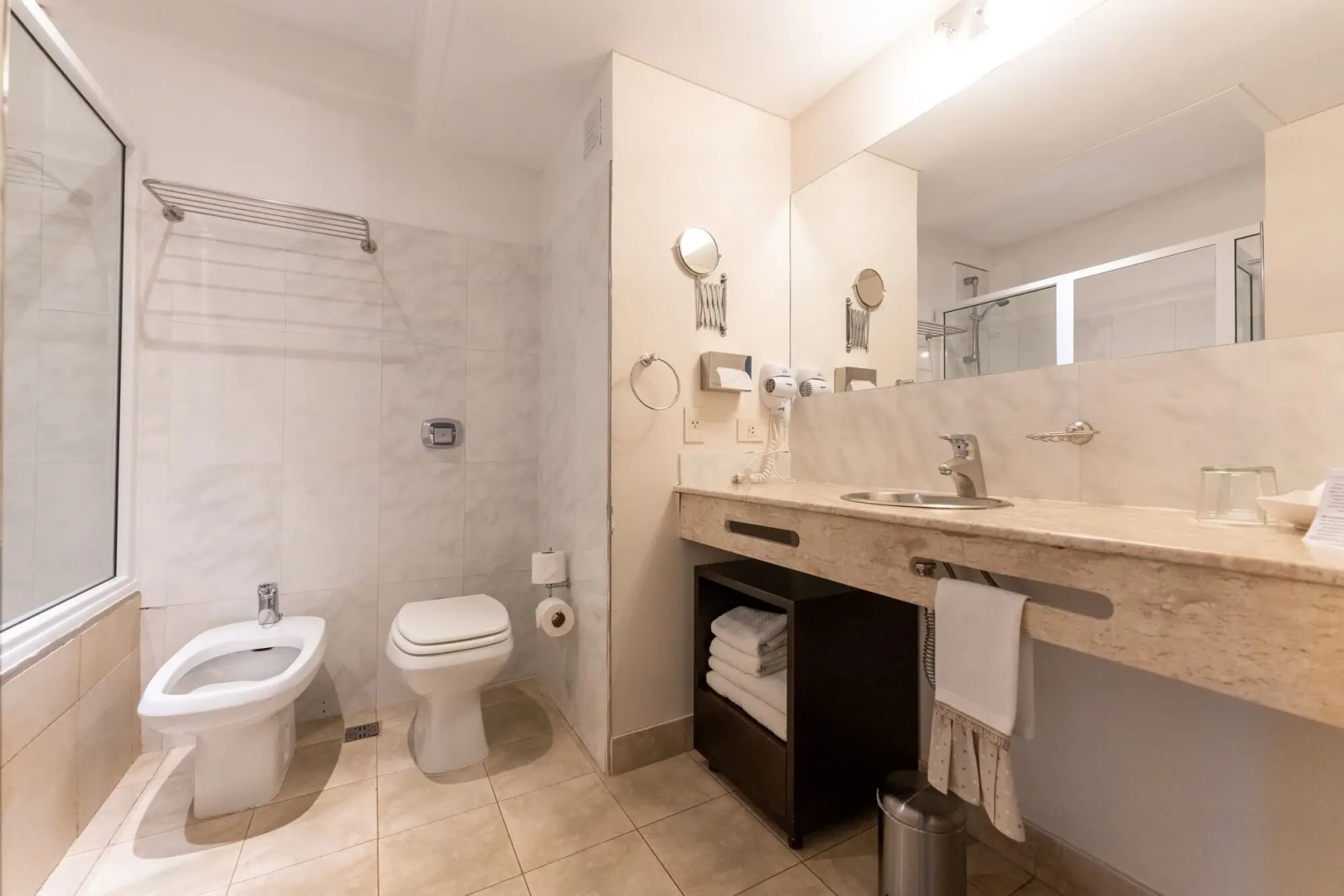 Photo - Hotel Tolosa