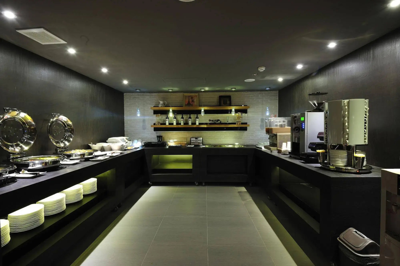 Foto - Forward Suites II