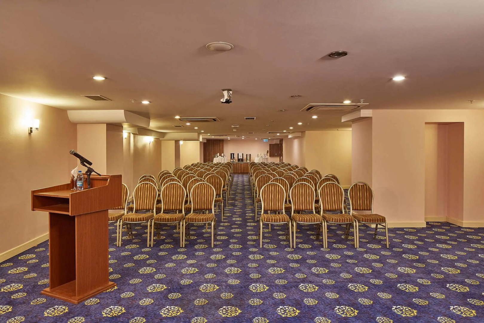 Foto - Doubletree By Hilton Hotel Izmir - Alsancak