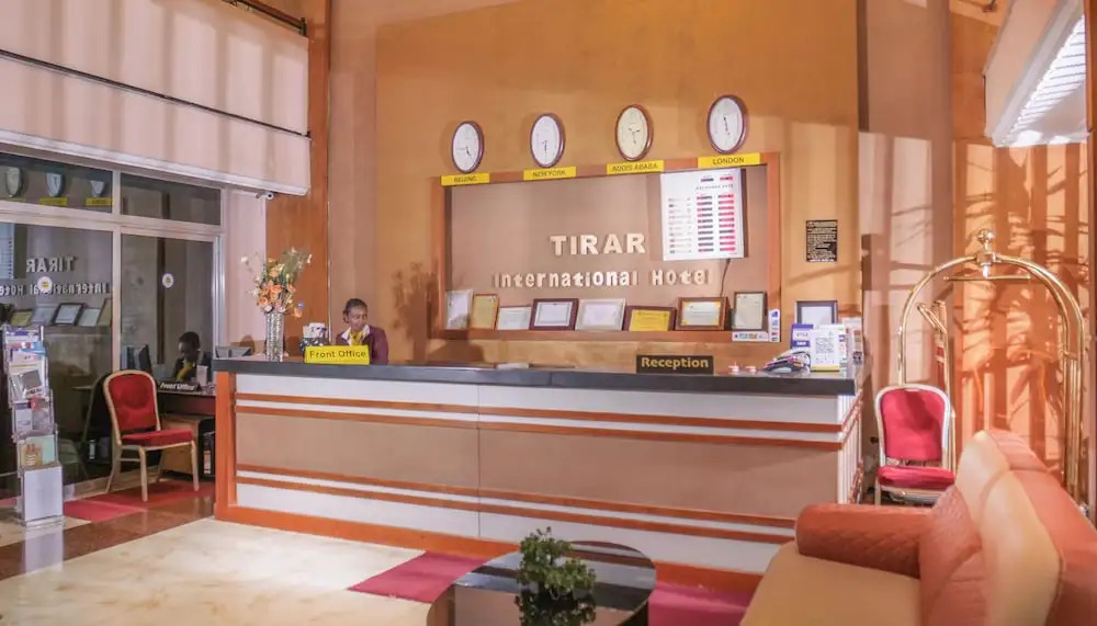 Foto - Tirar International Hotel