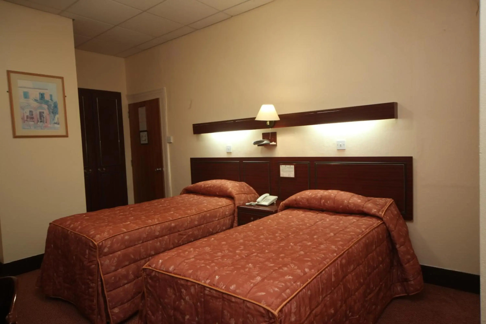 Photo - Bristol Hotel