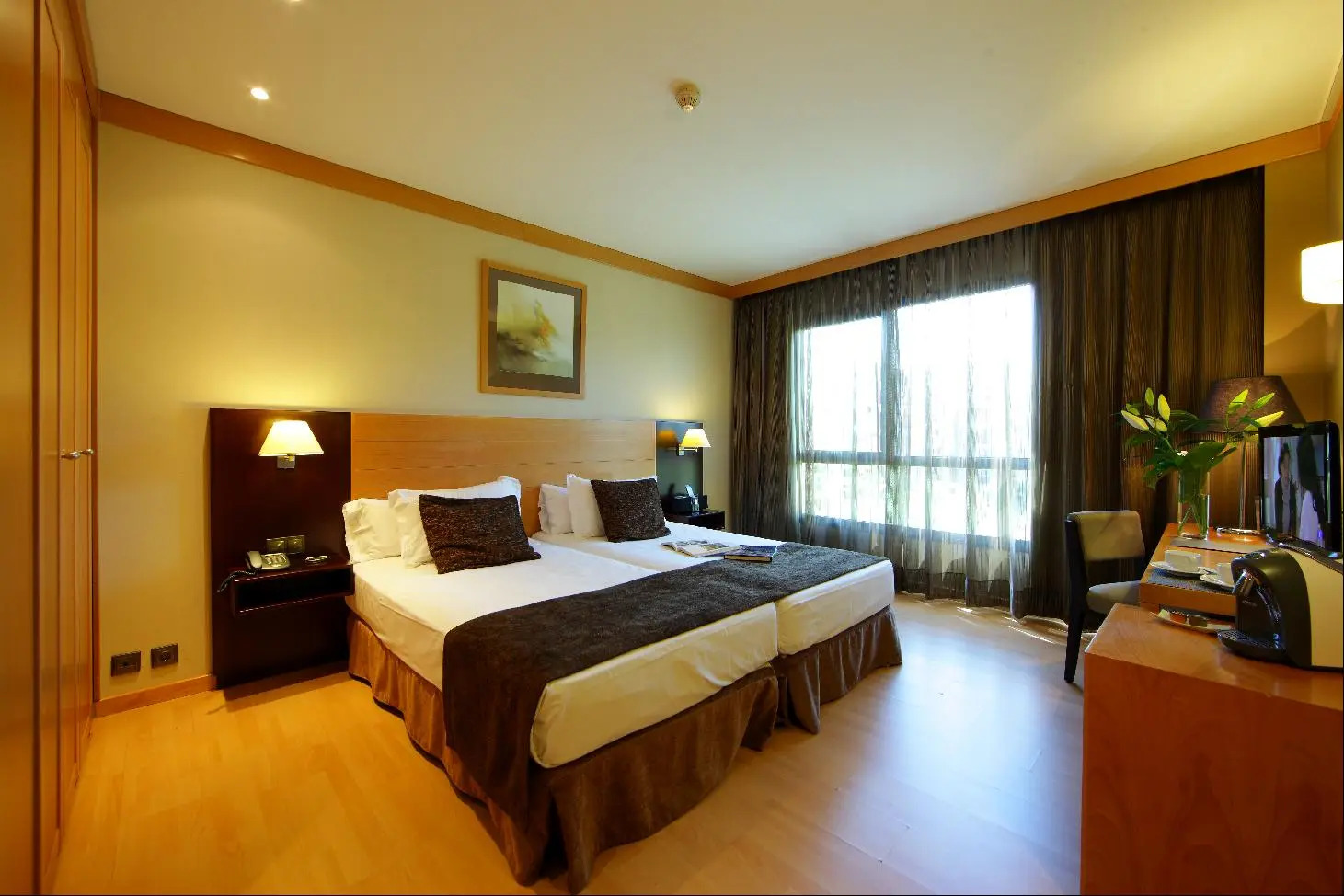 Photo - Attica 21 Barcelona Mar