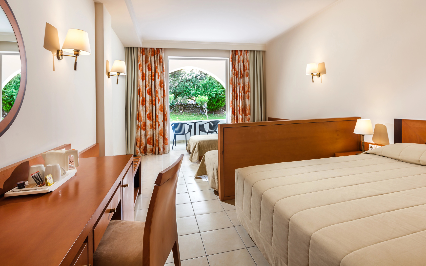Photo - Hotel Platanista