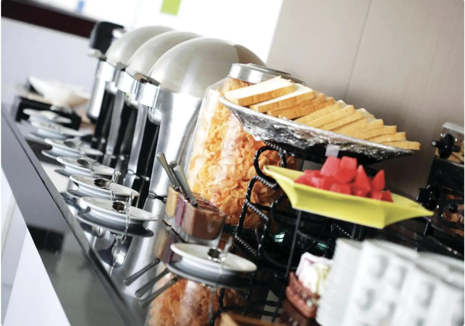 Foto - Amaris Hotel Bekasi Barat