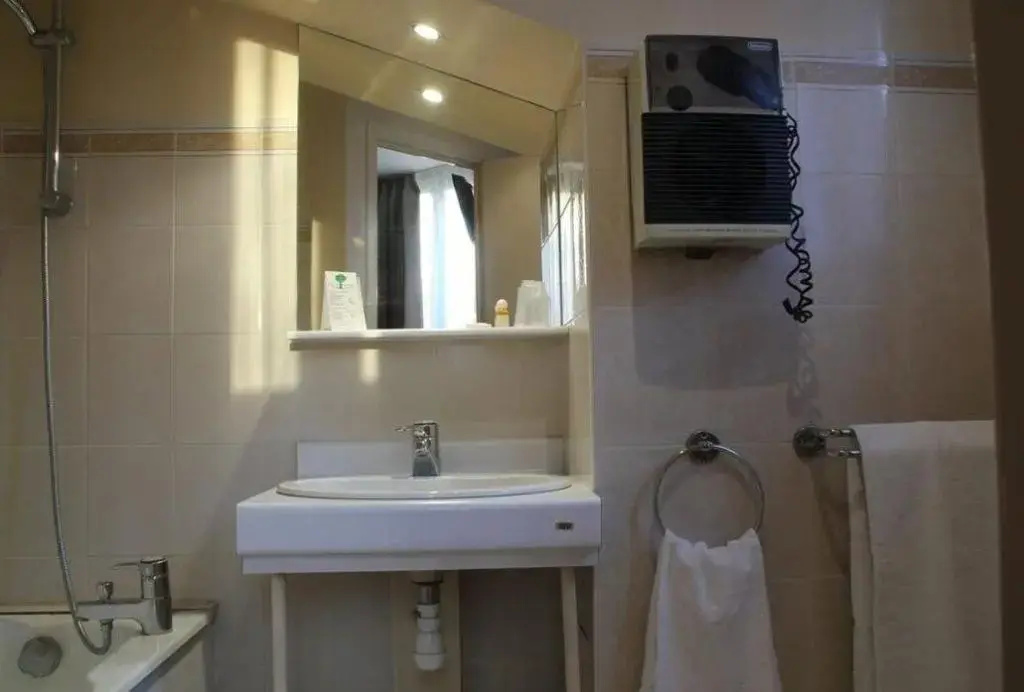 Foto - Hôtel De France
