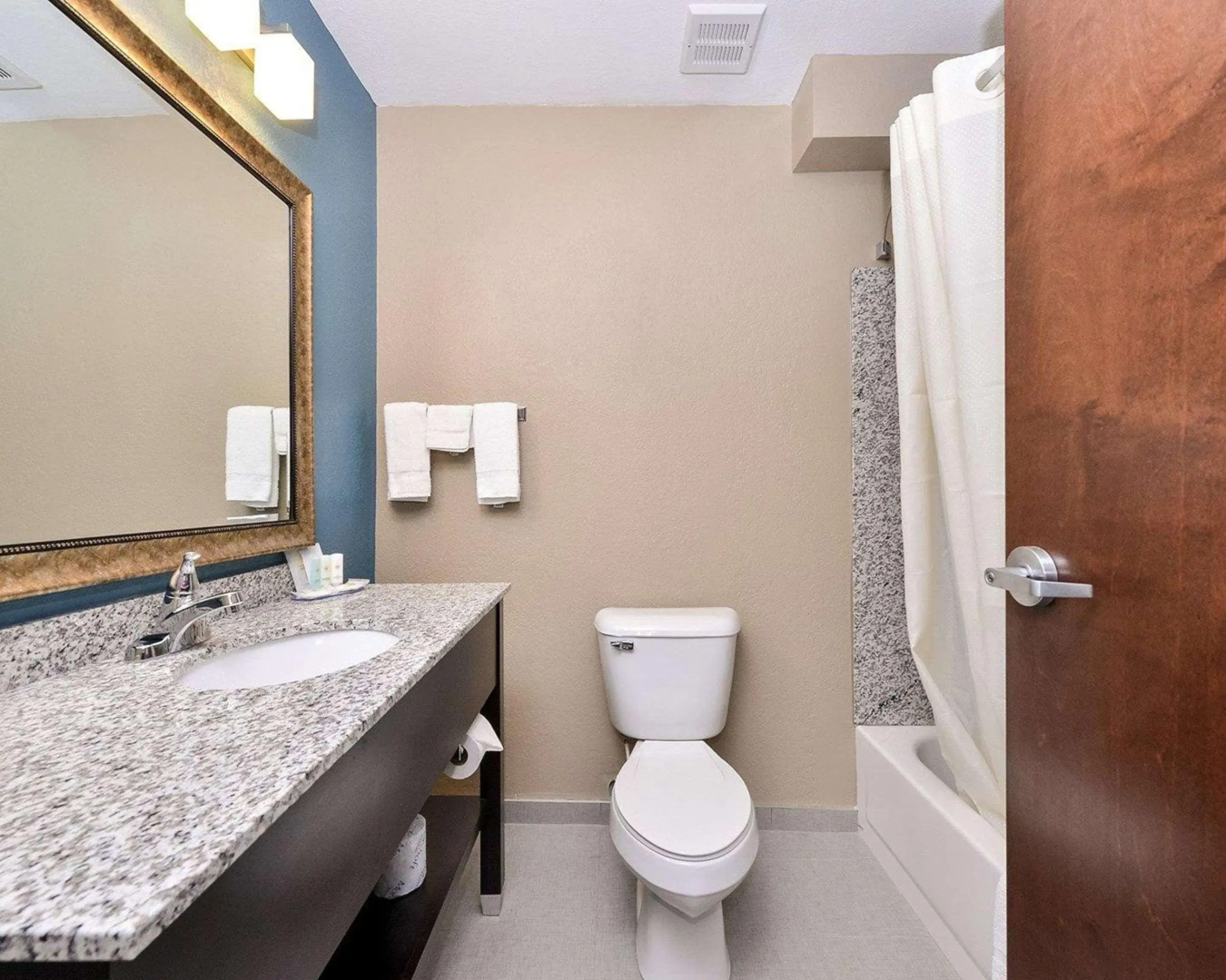 Photo - Comfort Inn & Suites Springfield I-55