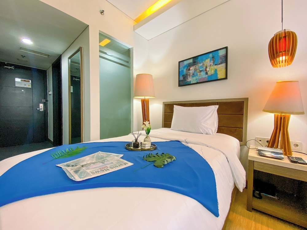Comfortable Studio (No Kitchen) At Grand Palace Kemayoran Apartment