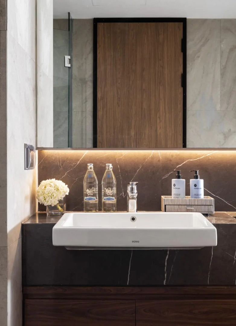 Photo - Walton Suites Sukhumvit