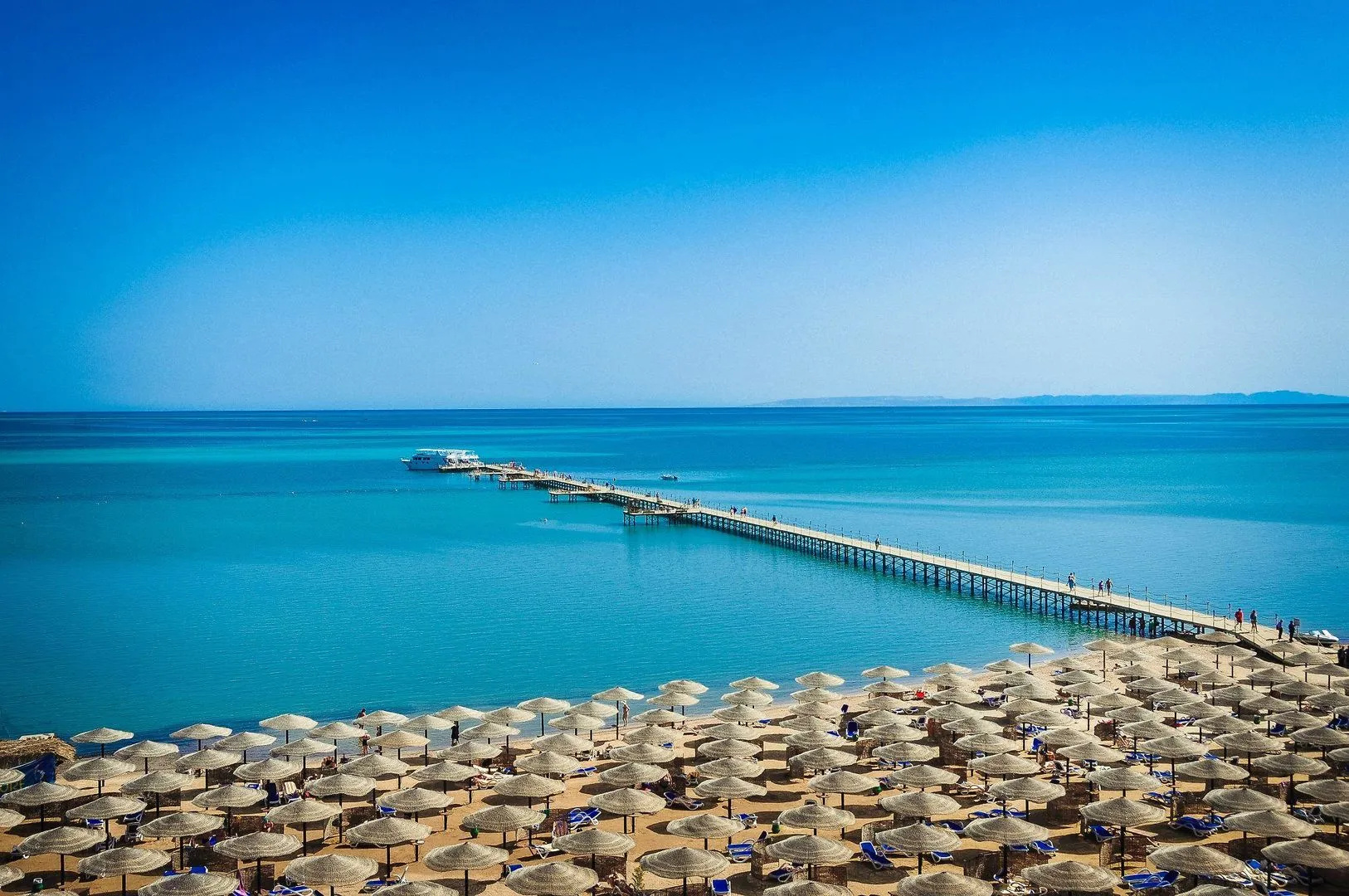 Photo - AMC Royal Hotel & Spa
