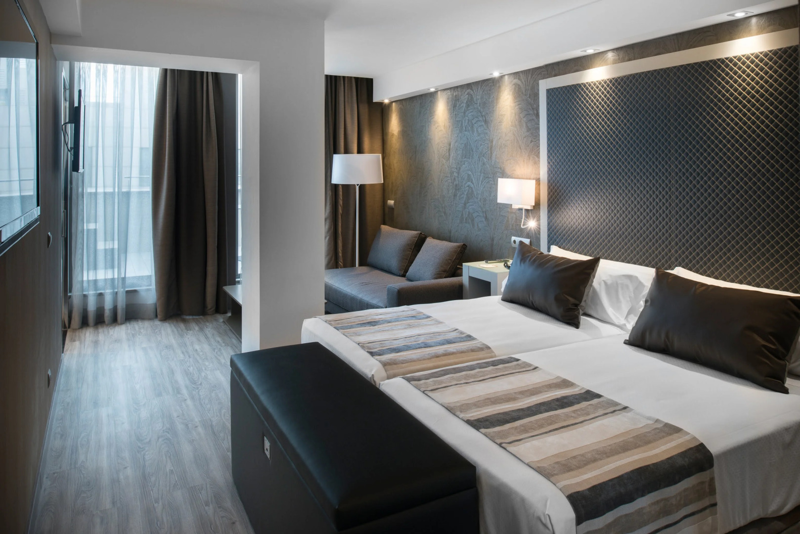 Foto - Catalonia Square 4* Sup