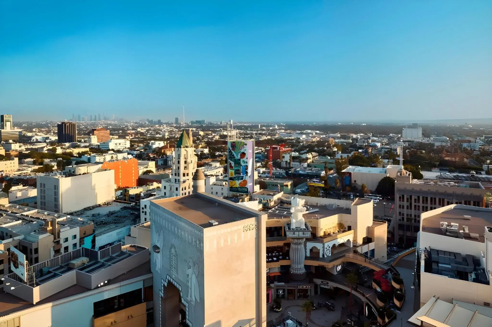 Photo - Loews Hollywood Hotel