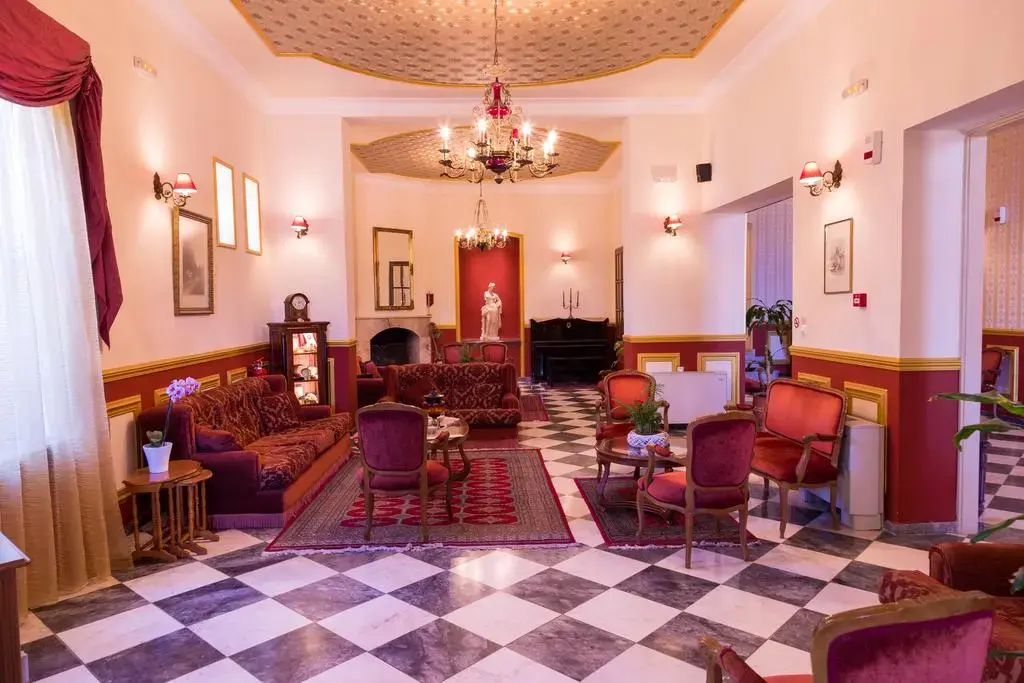 Photo - Halepa Hotel