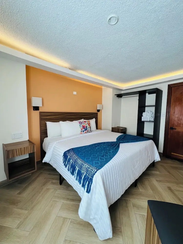 Foto - Suites del Jardín Principal