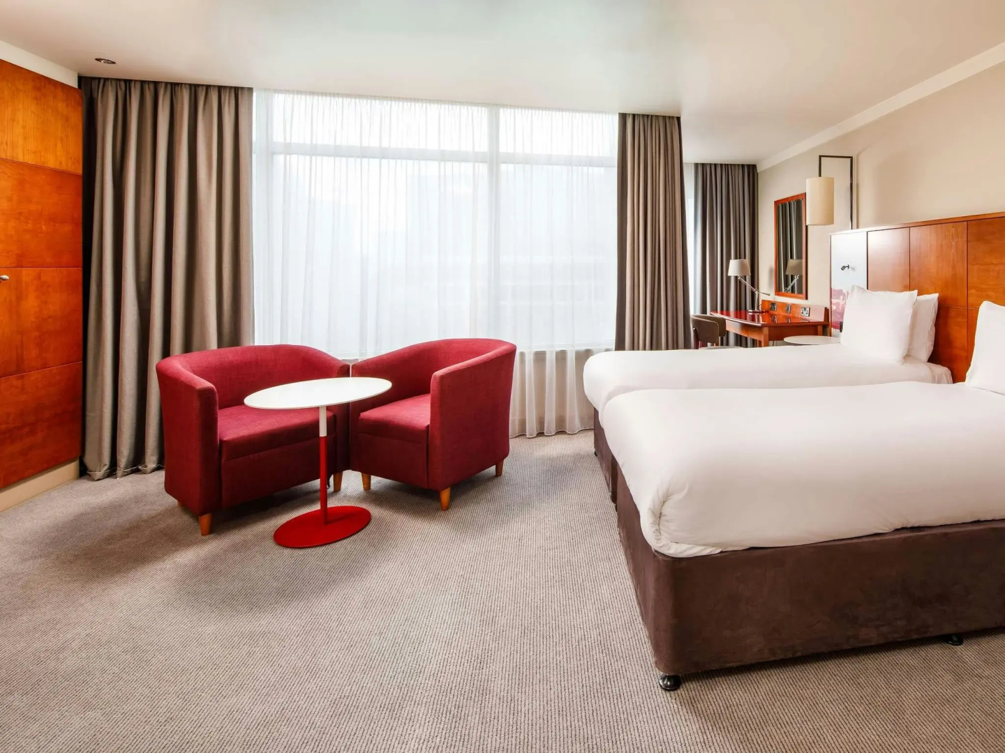 Foto - Holland House Hotel Cardiff By Sunday
