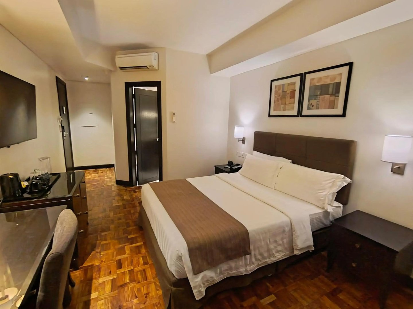 Photo - City Garden Hotel Makati