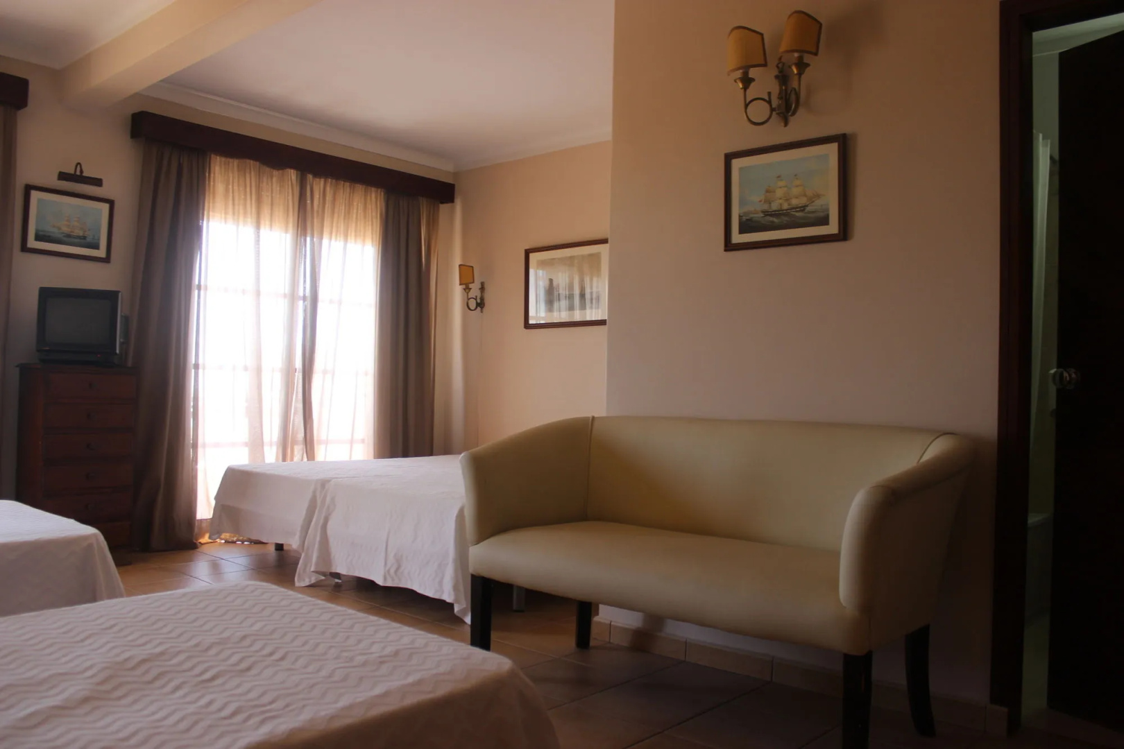Foto - Made Inn Faro Hotel  