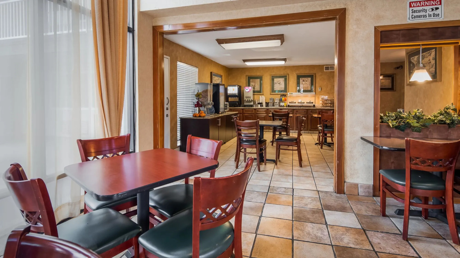 Foto - SureStay Plus Hotel by Best Western Sacramento North