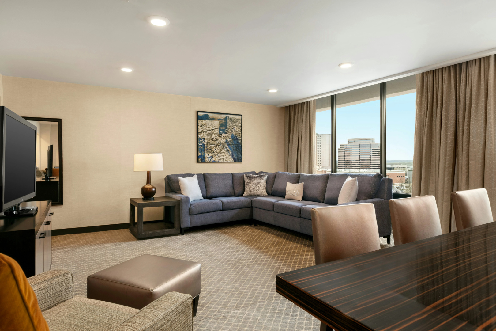 Photo - Doubletree by Hilton McLean Tysons