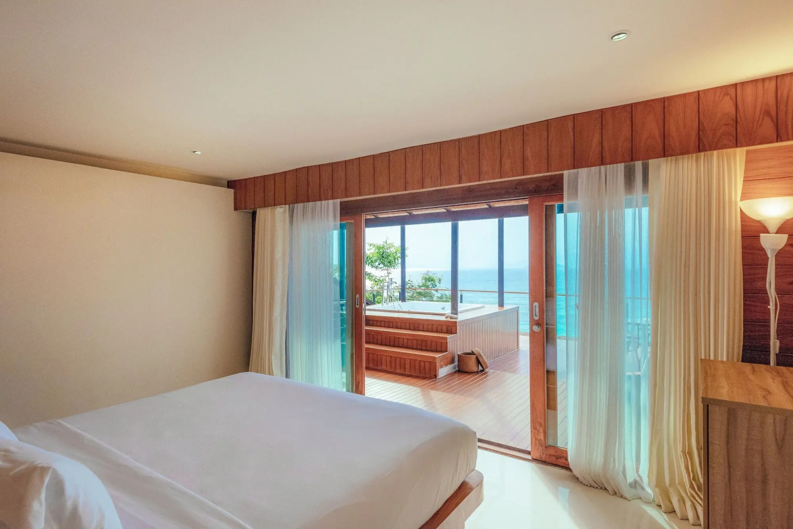 Photo - The Cliff Lipe