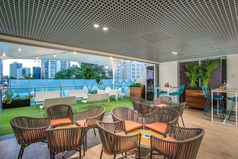 Photo - Mantra on View Surfers Paradise