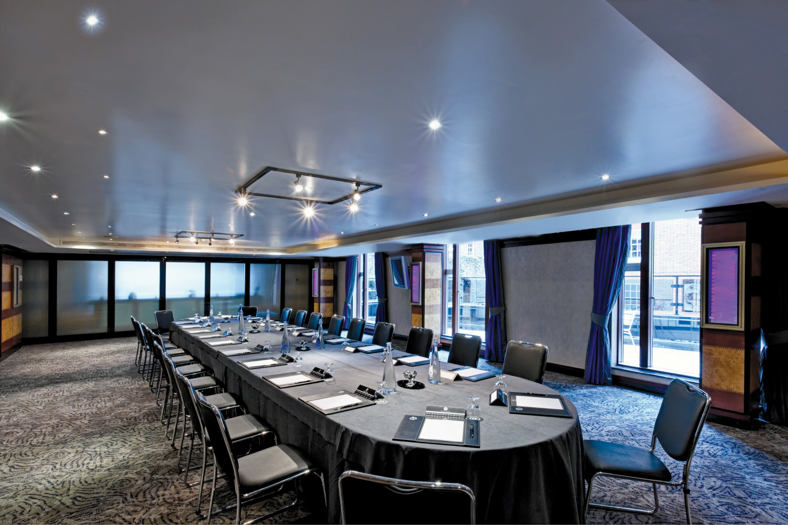 Foto - Leonardo Royal Hotel London City