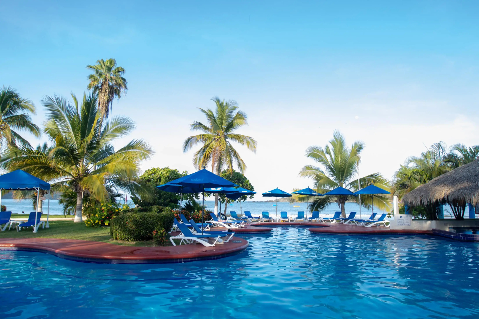 Foto - Qualton Club Ixtapa All Inclusive