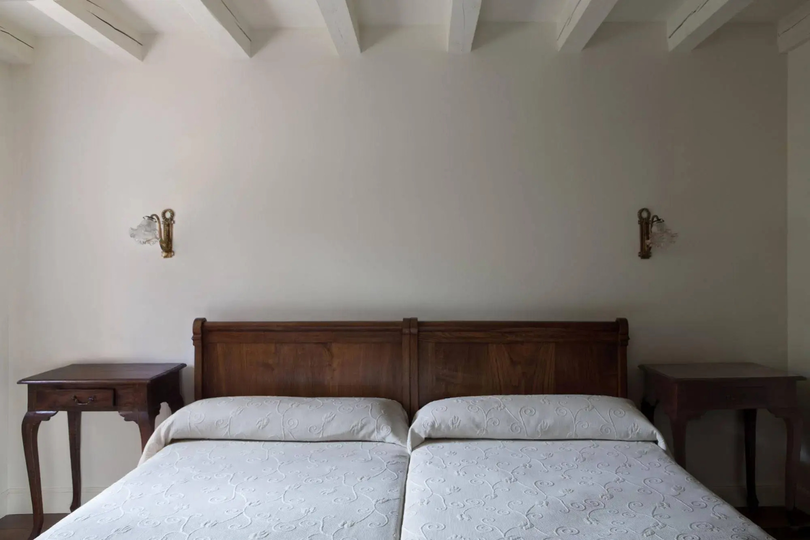 Photo - Hotel IRARAGORRI-ETXEA