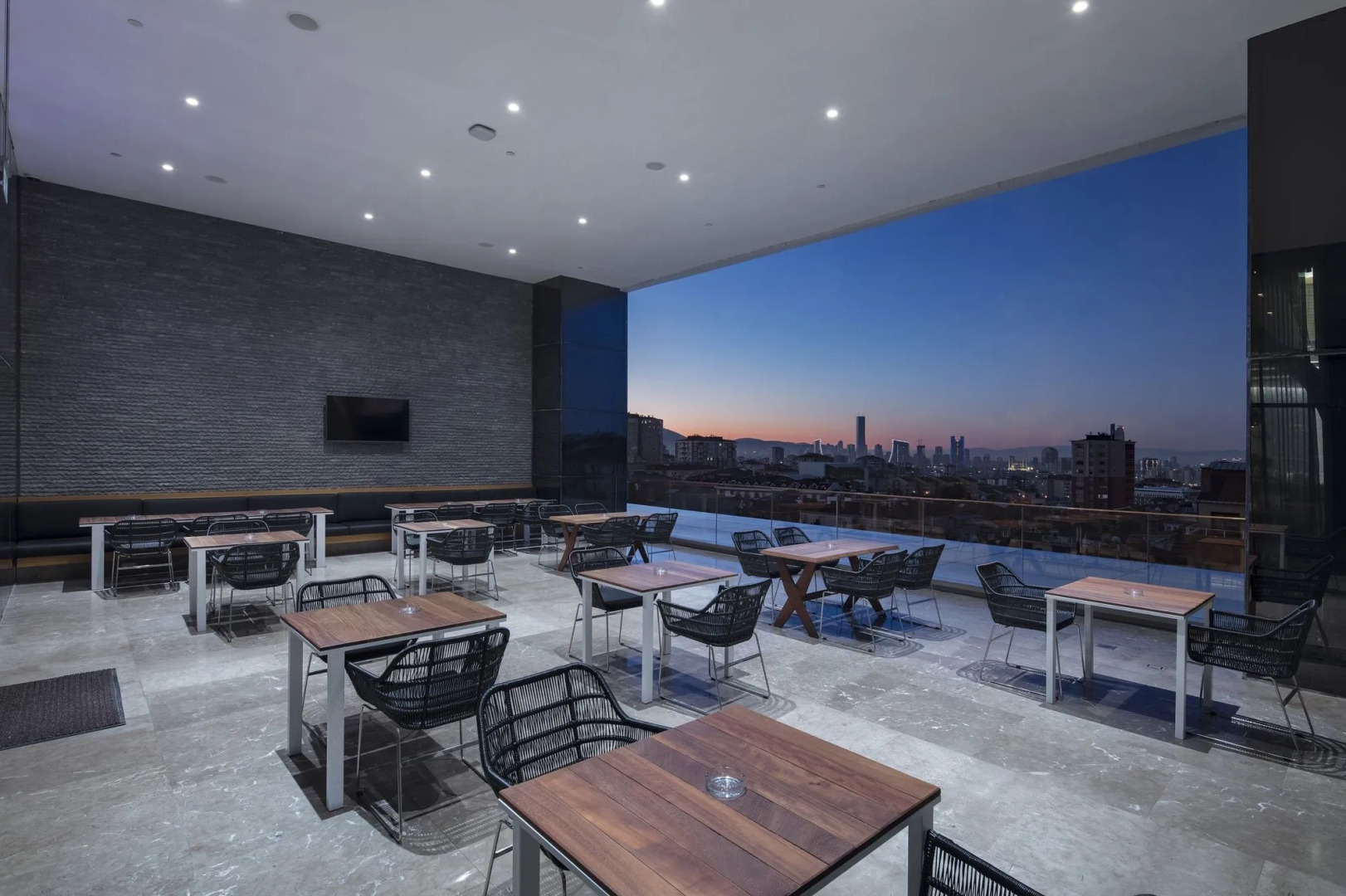 Photo - Doubletree by Hilton Istanbul Umraniye