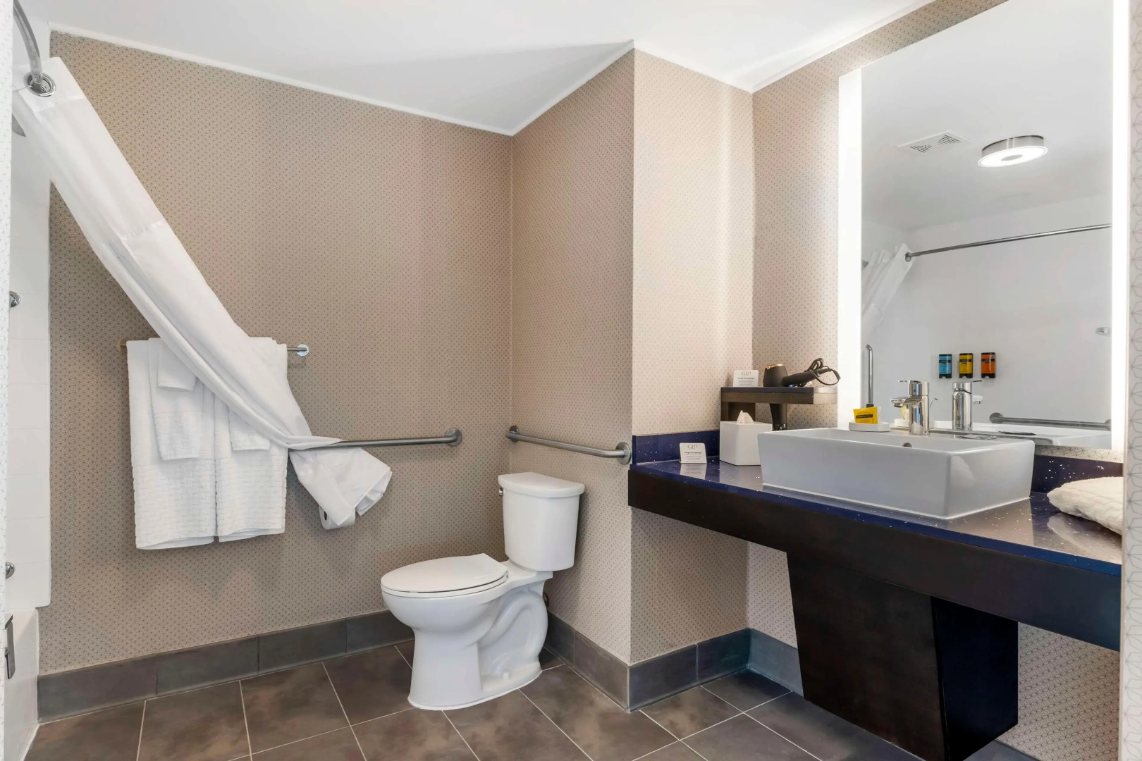 Foto - GLo Best Western Pooler - Savannah Airport Hotel