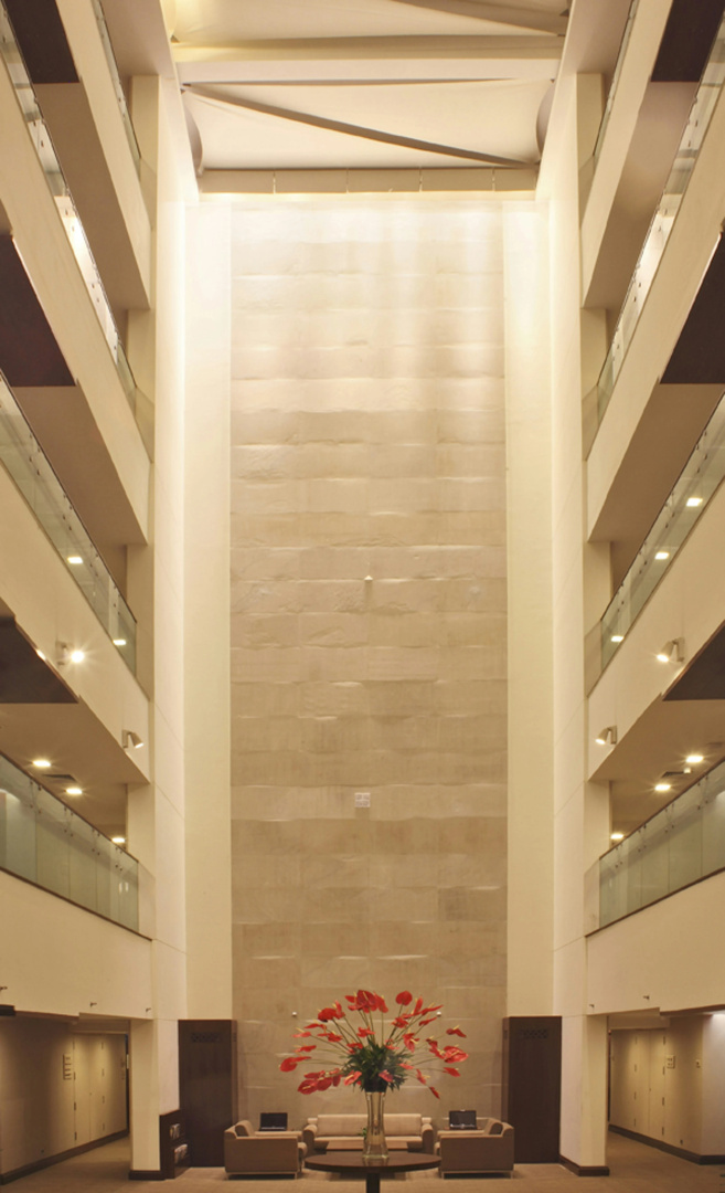 Photo - Hilton Garden Inn New Delhi/Saket