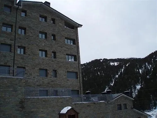 Apartamentos Mirador de Bordes de Envalira — фото 1