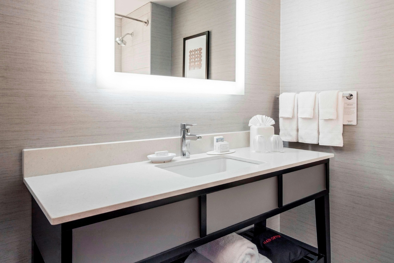 Foto - Courtyard by Marriott Boston Brookline
