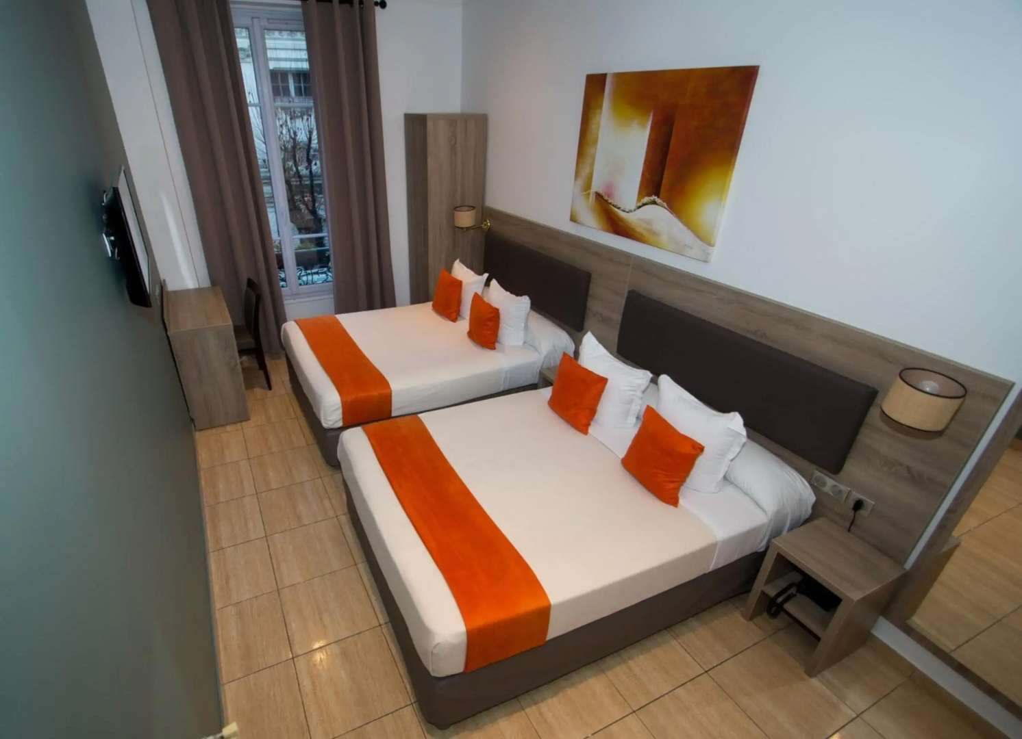 Photo - Hôtel Parisien