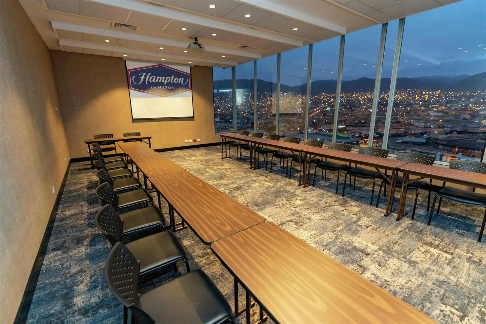 Photo - Hampton by Hilton Antofagasta