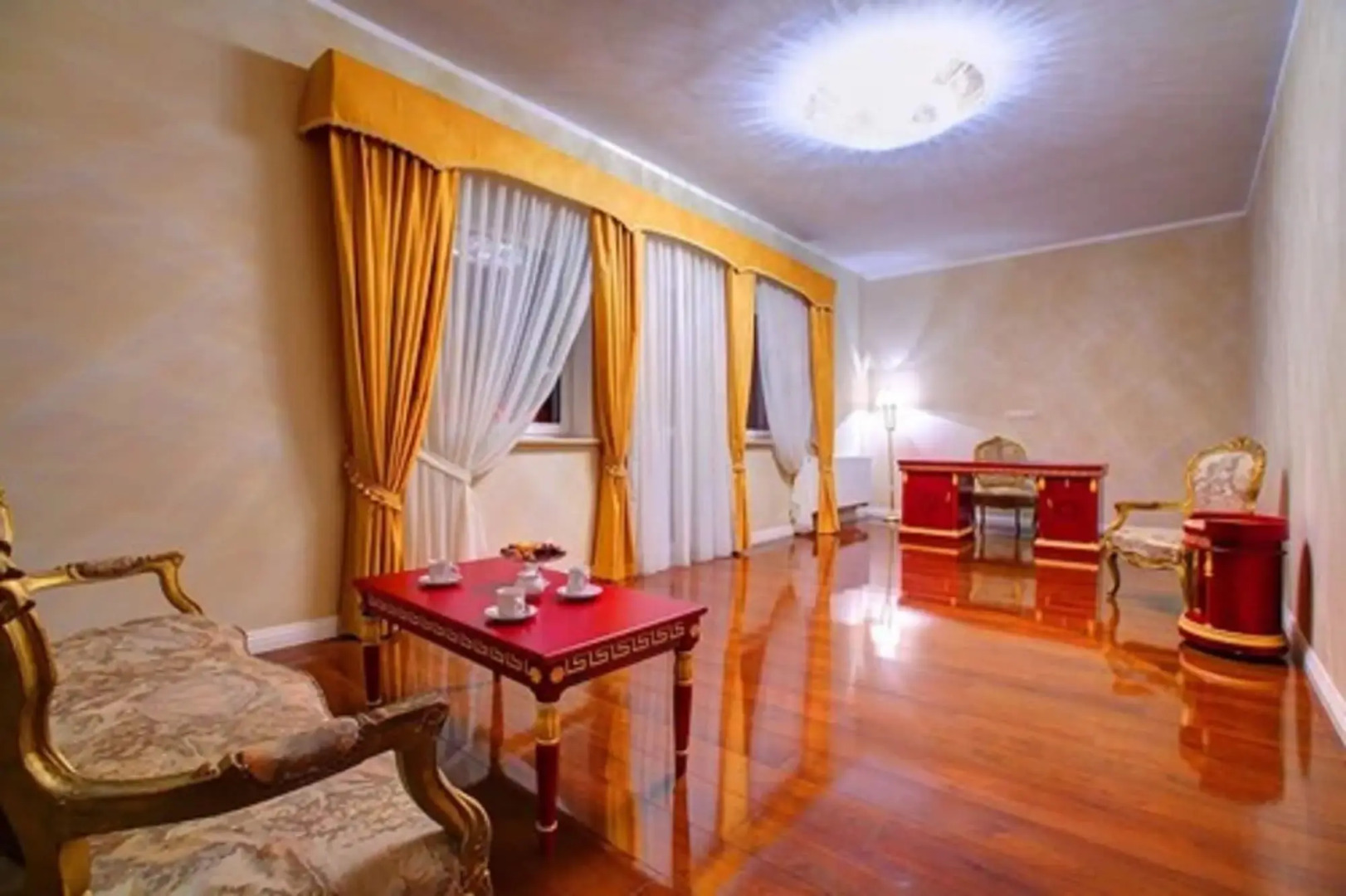 Photo - Hotel Holiday Park