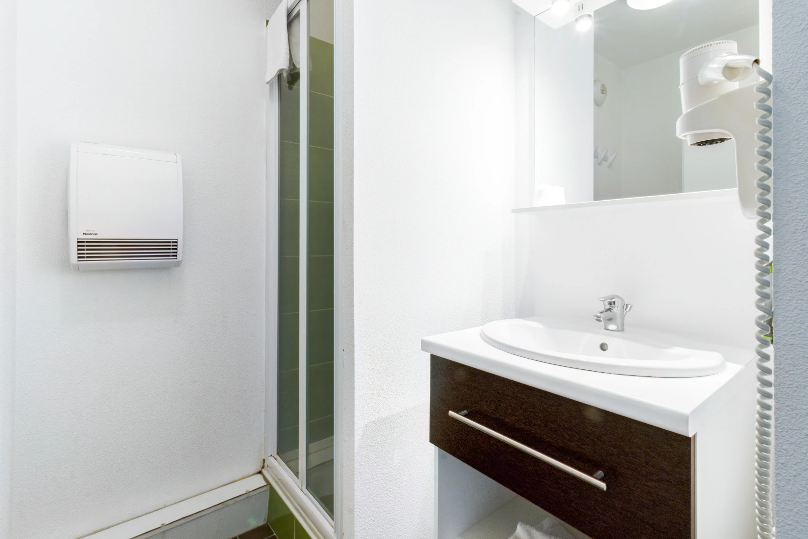 Foto - All Suites Appart Hôtel - Pau - Zénith