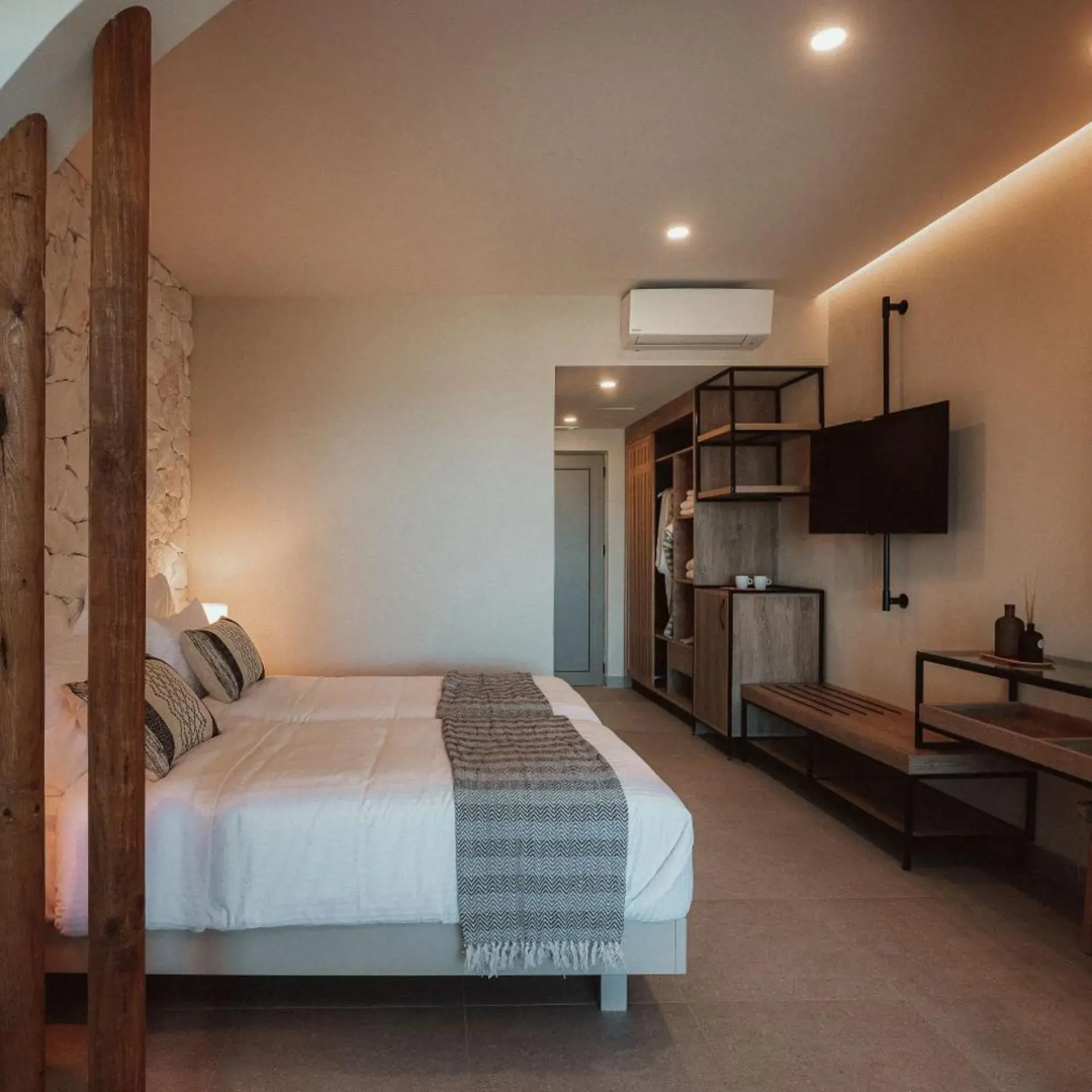 Photo - Eliros Mare Beachfront Poem Hotel