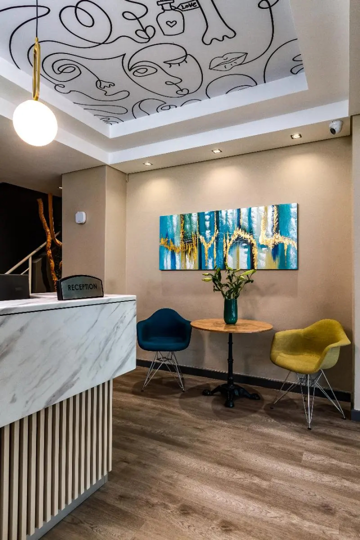 Photo - WINK Aparthotel Foreshore