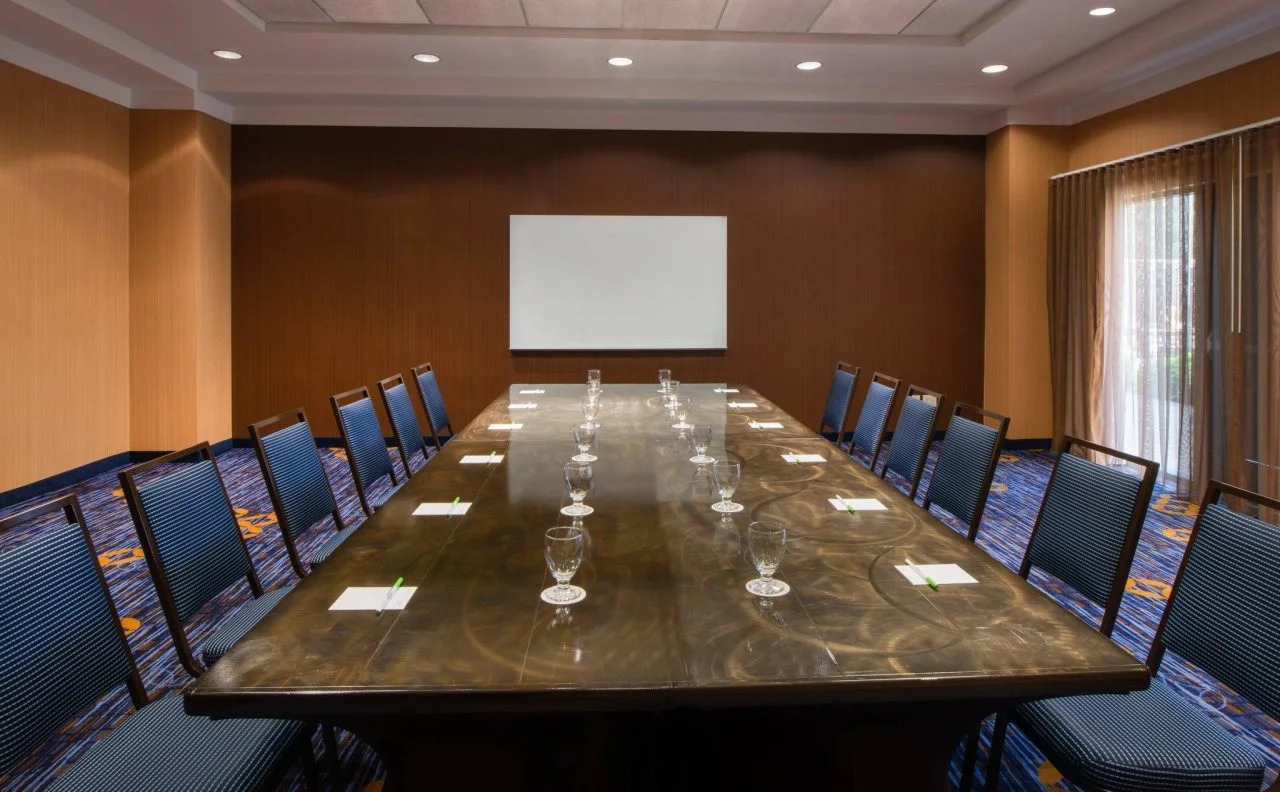 Foto - Courtyard by Marriott Newark Silicon Valley