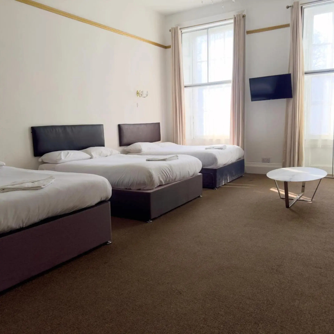Photo - Somerset Hotel Baker Street London