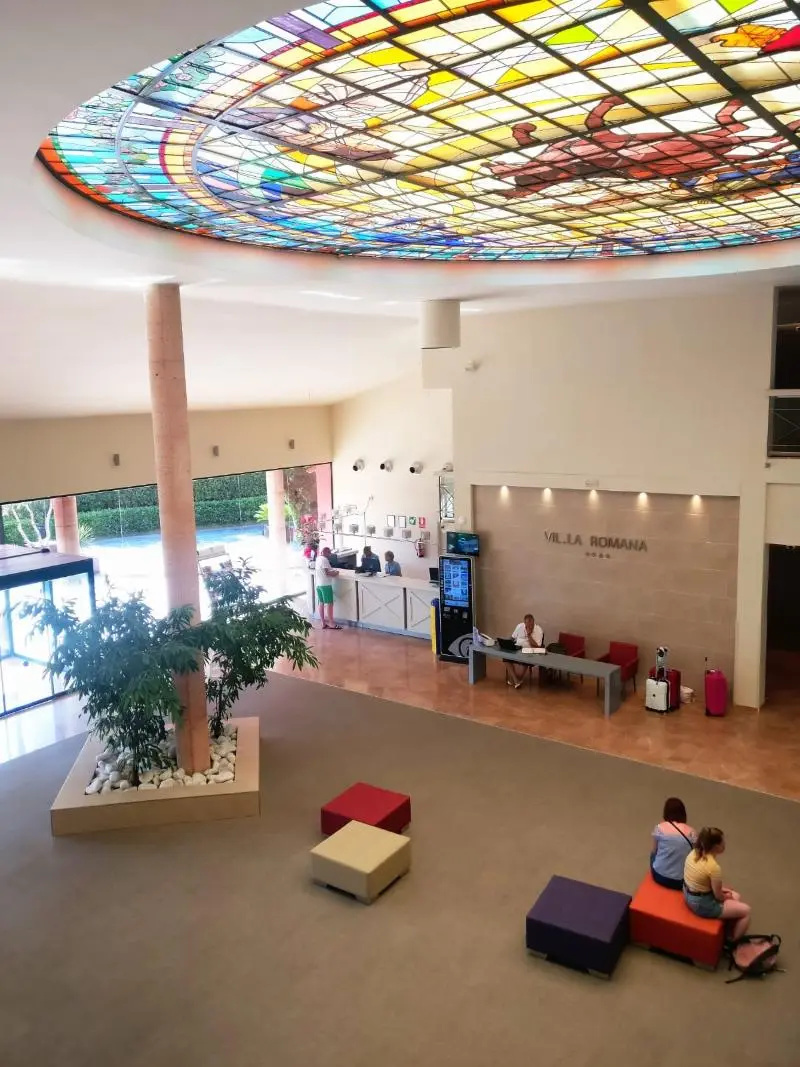 Foto - Ohtels Vila Romana