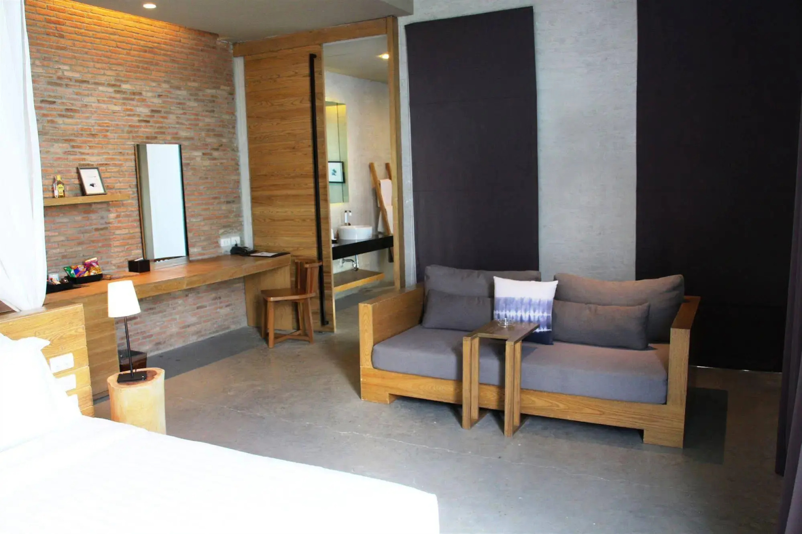 Photo - Sunday Sea Two Pool Villa Pattaya