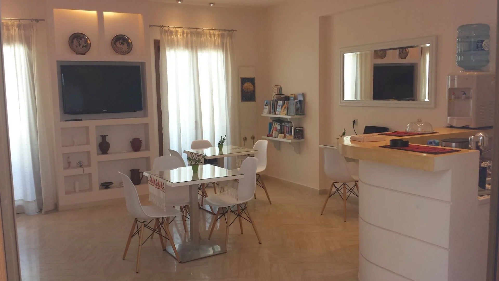 Foto - Margo Studios