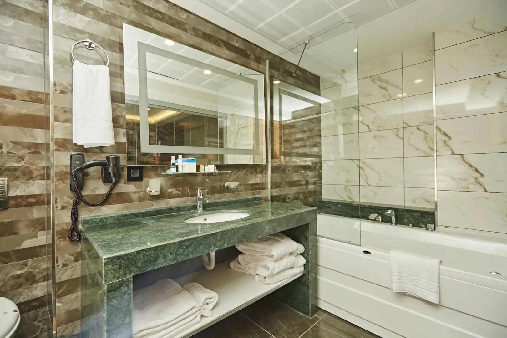 Foto - Ilkbal Deluxe Hotel &Spa Istanbul