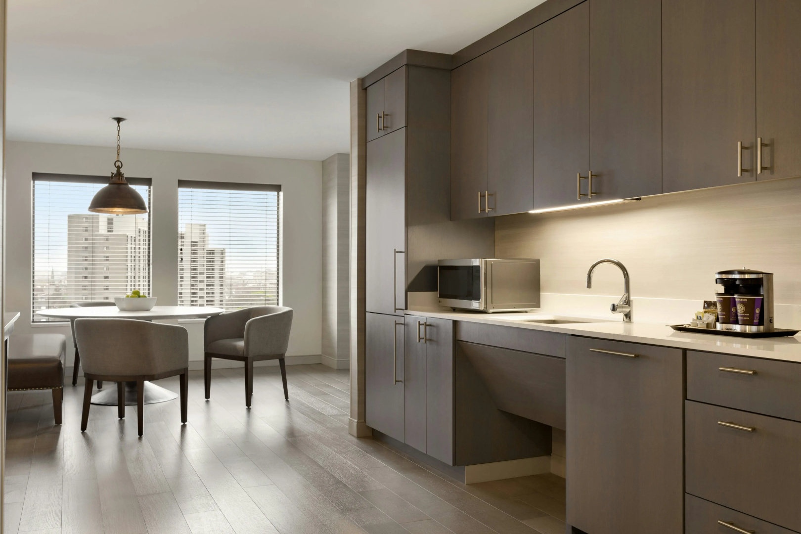 Photo - DoubleTree Suites by Hilton Hotel Boston - Cambridge