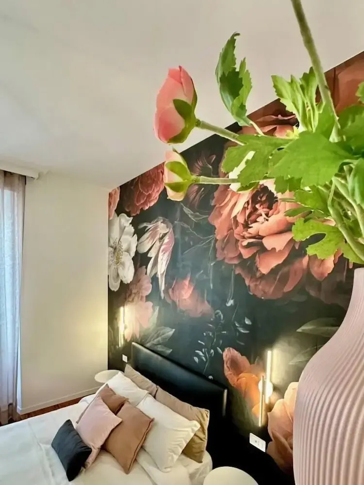 Photo - Vacanze Romane Suite 7 Languages