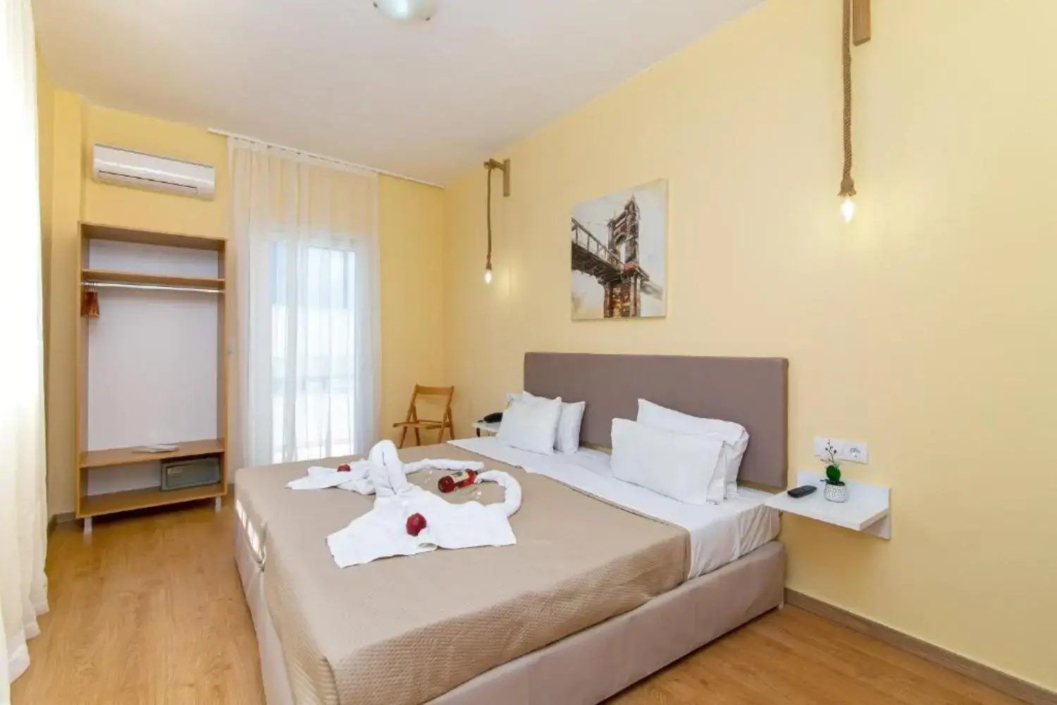Foto - Triton Hotel