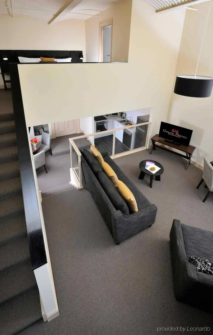 Photo - Grand Hotel Melbourne