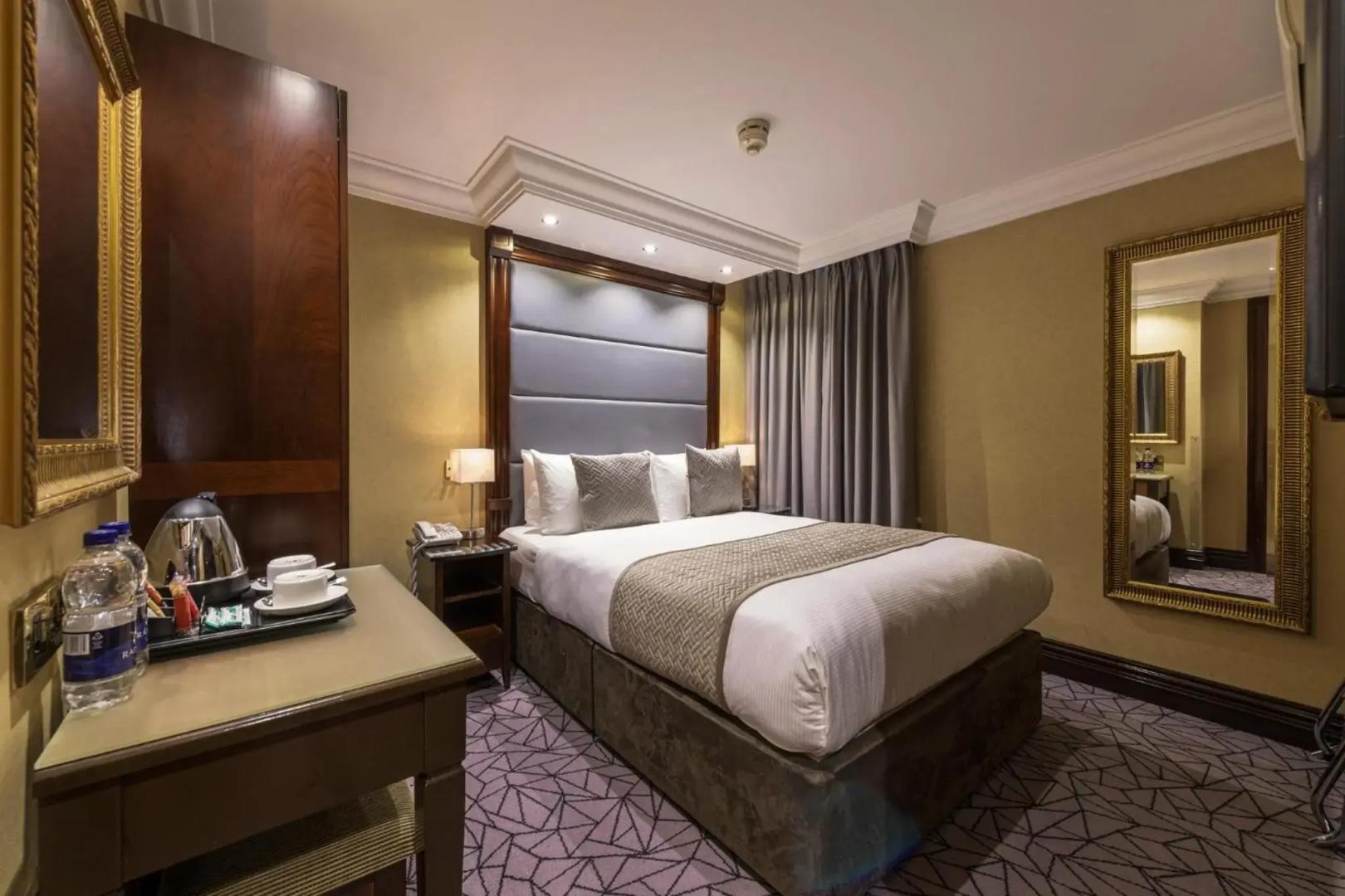 Foto - Hyde Park International