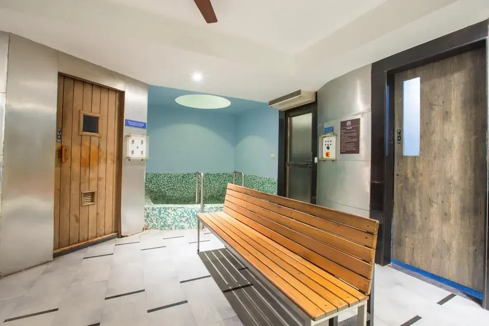 Photo - Residency Club